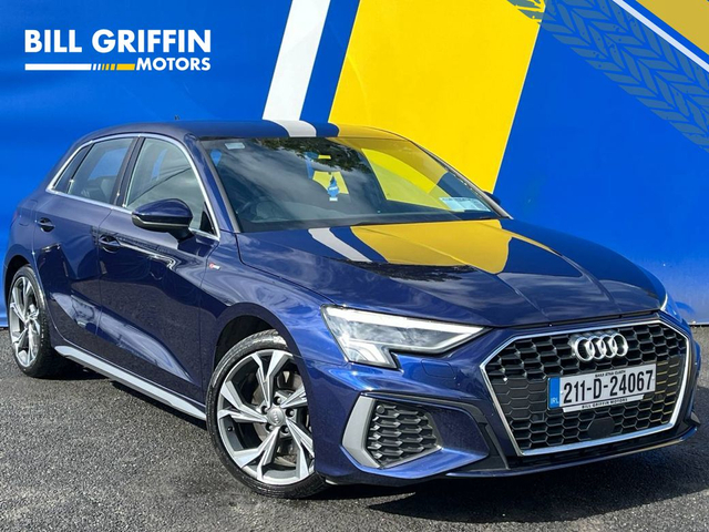 2021 AUDI A3 2.0TDI S-LINE // APPLE CARPLAY // FULL MAIN DEALER SERVICE HISTORY // DIGITAL CLUSTER