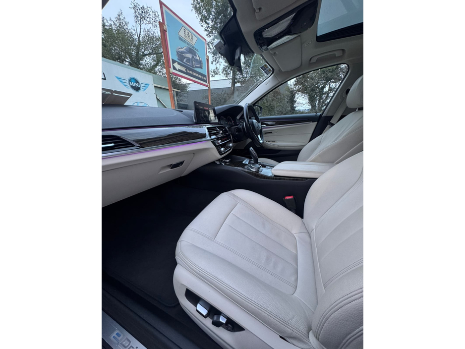 2017 BMW 5 Series 2L Petrol Plug-in Hybrid For Sale Images