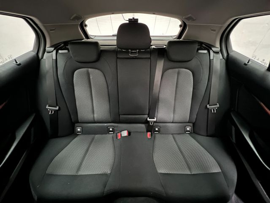 BMW 1 Series 118D PLAY EDITION JOY PLUS Automatic — thumbnail 20