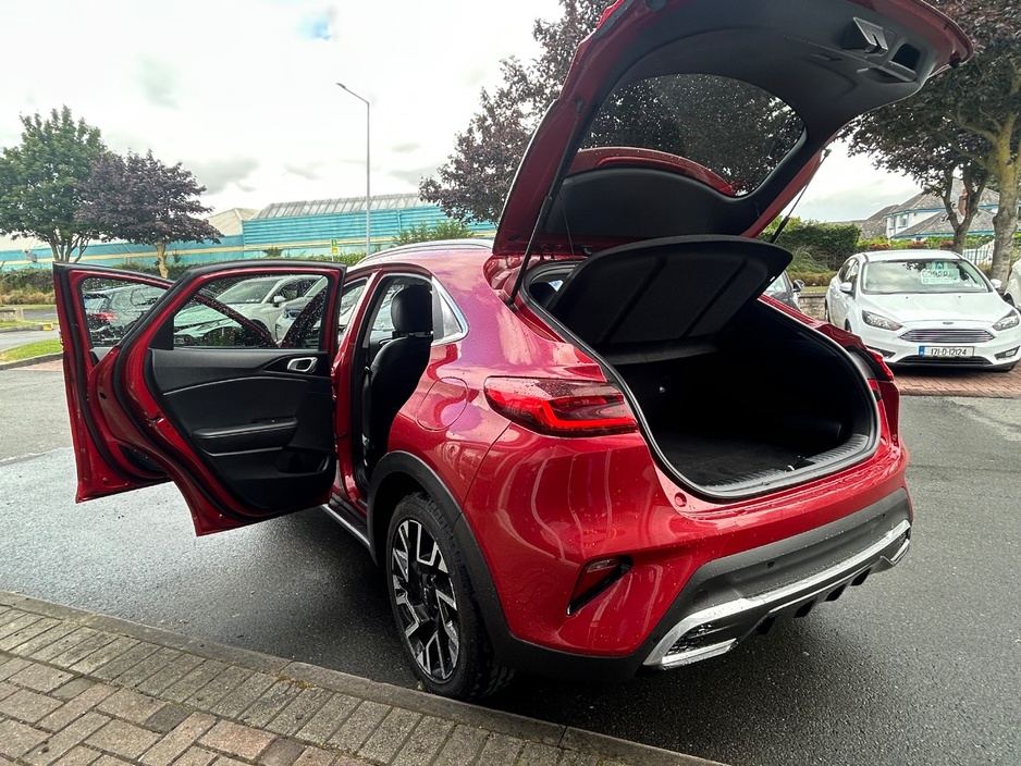 2023 Kia XCeed 1.6L Petrol Plug-in Hybrid For Sale Images