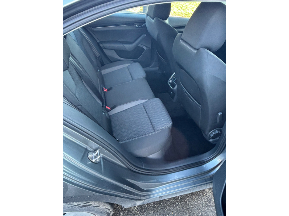 2022 Skoda Octavia 2L Diesel For Sale Images
