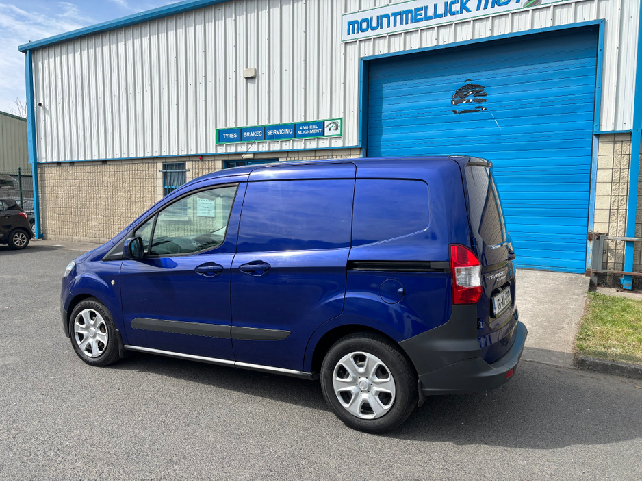 2018 Ford Transit Courier 1.5L Diesel For Sale Images