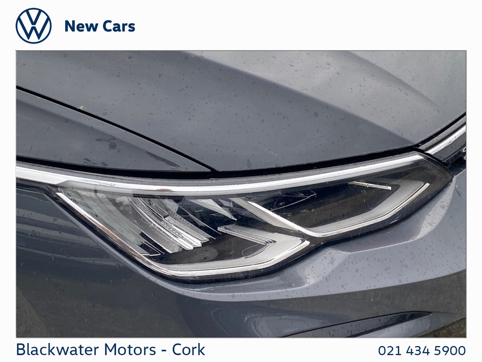 Volkswagen Golf 1.5TSI 130BHP 5DR R-LINE WITH REAR VIEW CAMERA, WINTER PACK & BERGAMO ALLOYS — thumbnail 14