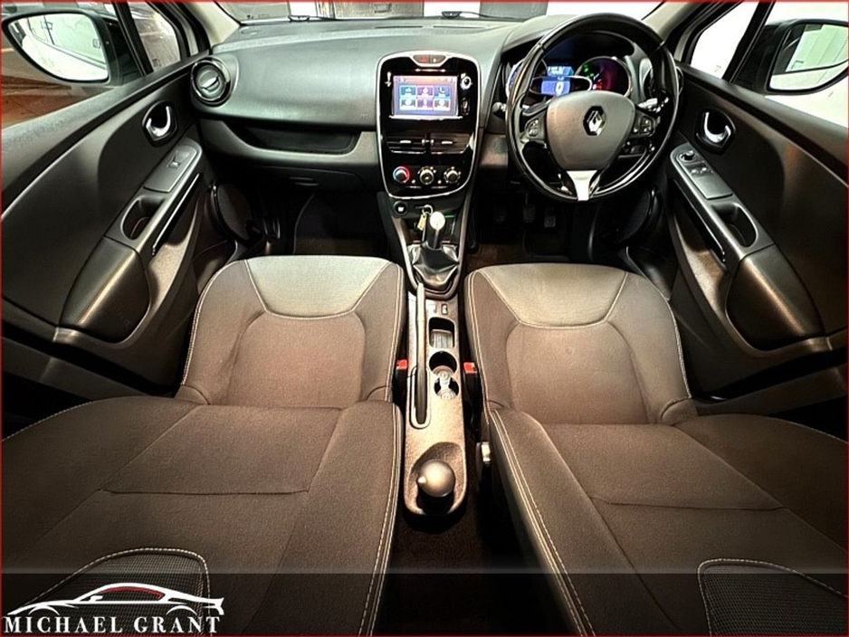 2014 Renault Clio 1.1L Petrol For Sale Images