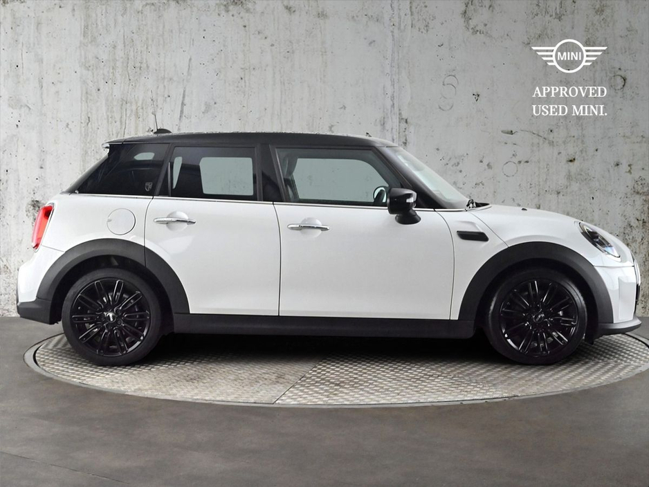 2024 MINI Hatch 1.5L Petrol For Sale Images
