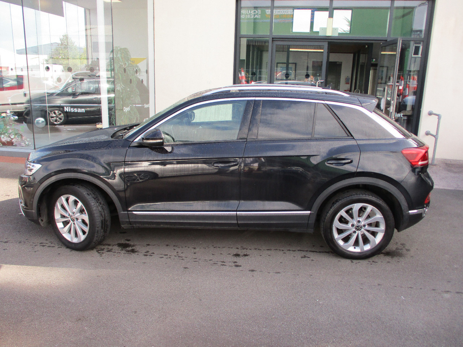2022 Volkswagen T-Roc 2L Diesel For Sale Images