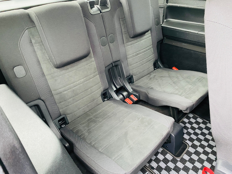 2021 Volkswagen Touran 2L Diesel For Sale Images