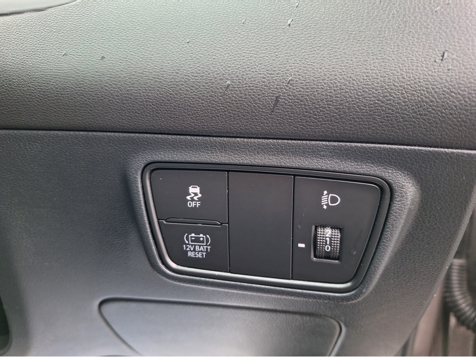 2022 Hyundai Tucson 1.6L Petrol Hybrid For Sale Images