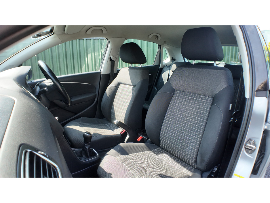 2014 Volkswagen Polo 1L Petrol For Sale Images