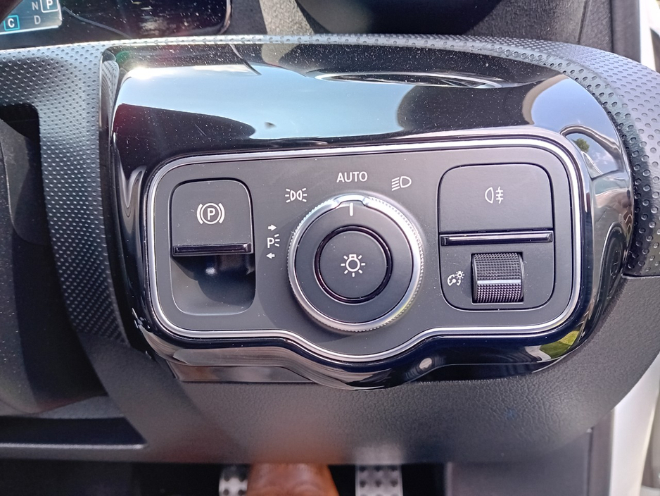 2019 Mercedes-Benz A Class 1.3L Petrol For Sale Images