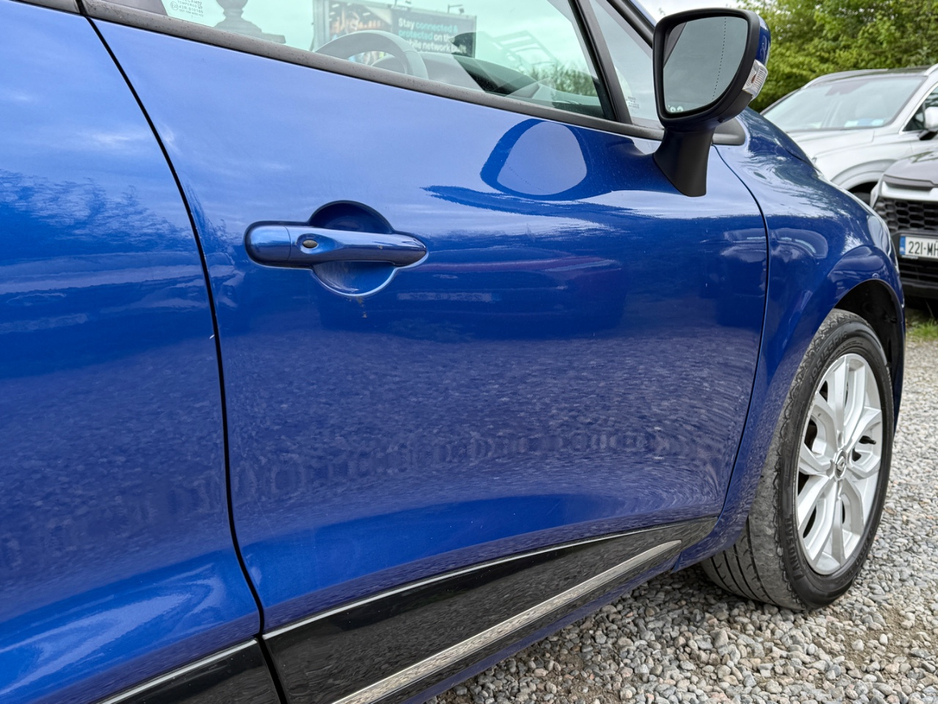 2018 Renault Clio 1.1L Petrol For Sale Images