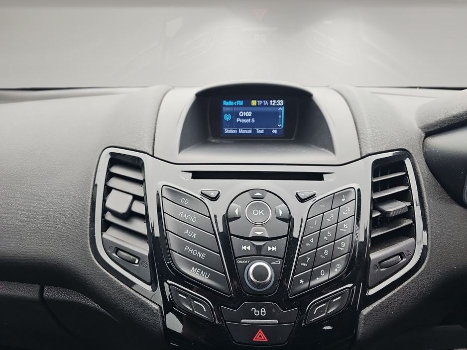 Ford Fiesta 1.0 ZETEC — thumbnail 11