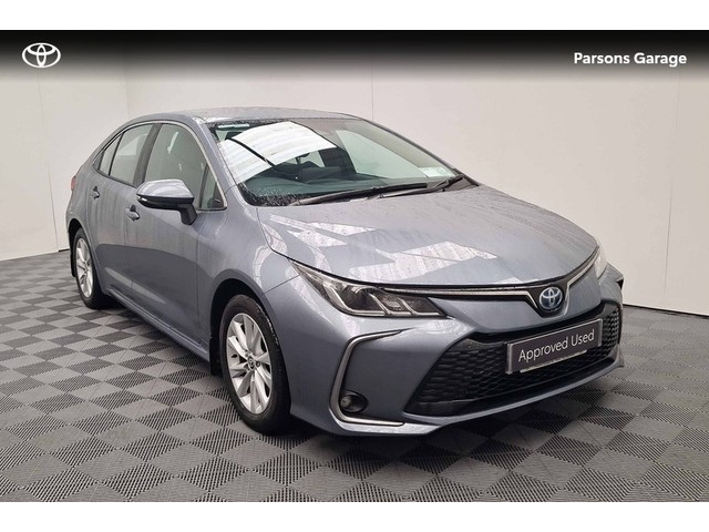 2024 TOYOTA COROLLA LUNA SALOON 4DR AUTO