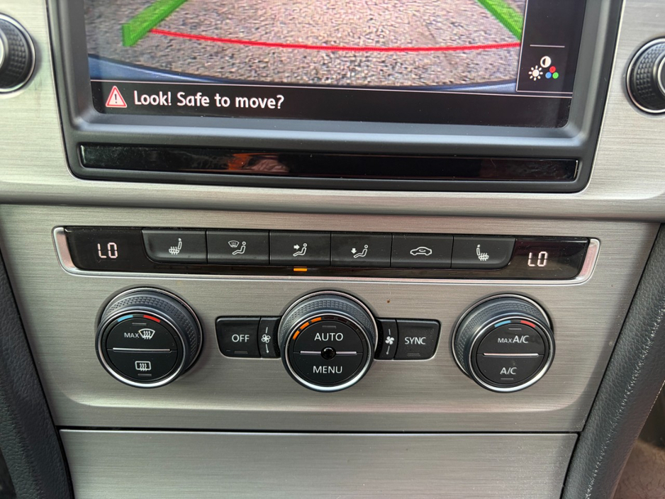 2016 Volkswagen Golf 1.2L Petrol For Sale Images