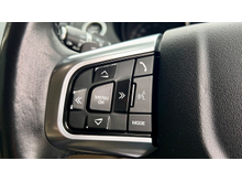 2018 Land Rover Discovery 2L Diesel For Sale Images