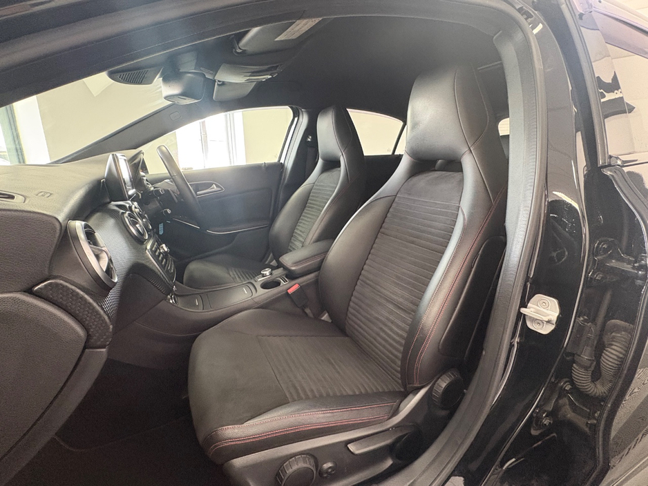2013 Mercedes-Benz A Class 1.6L Petrol For Sale Images