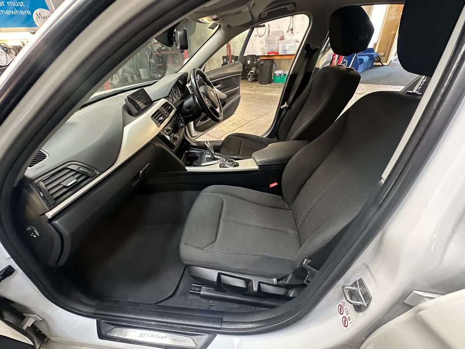 2018 BMW 3 Series 2L Petrol Plug-in Hybrid For Sale Images