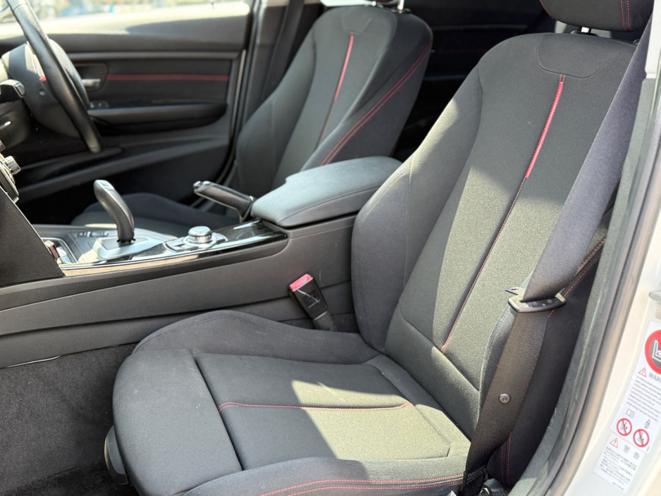 2013 BMW 3 Series 2L Petrol For Sale Images