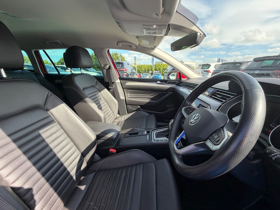 2022 Volkswagen Passat 1.4L Hybrid For Sale Images