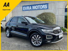Volkswagen T-Roc STYLE DESIGN AUTOMATIC 2.0 DIESEL //REVERSE CAMERA//KEYLESS ENTRY//ADAPTIVE CRUISE CONTROL//