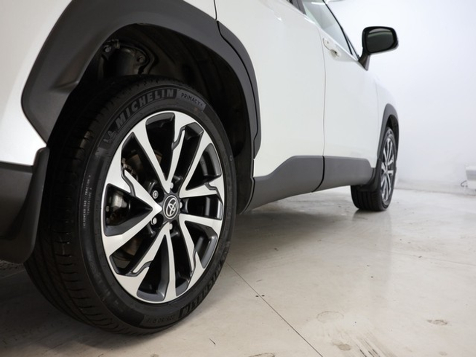 Toyota Corolla Cross Sport Hybrid — thumbnail 11