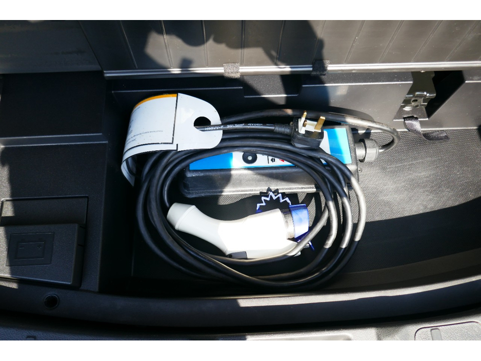 2019 Mitsubishi Outlander 2.4L Petrol Plug-in Hybrid For Sale Images
