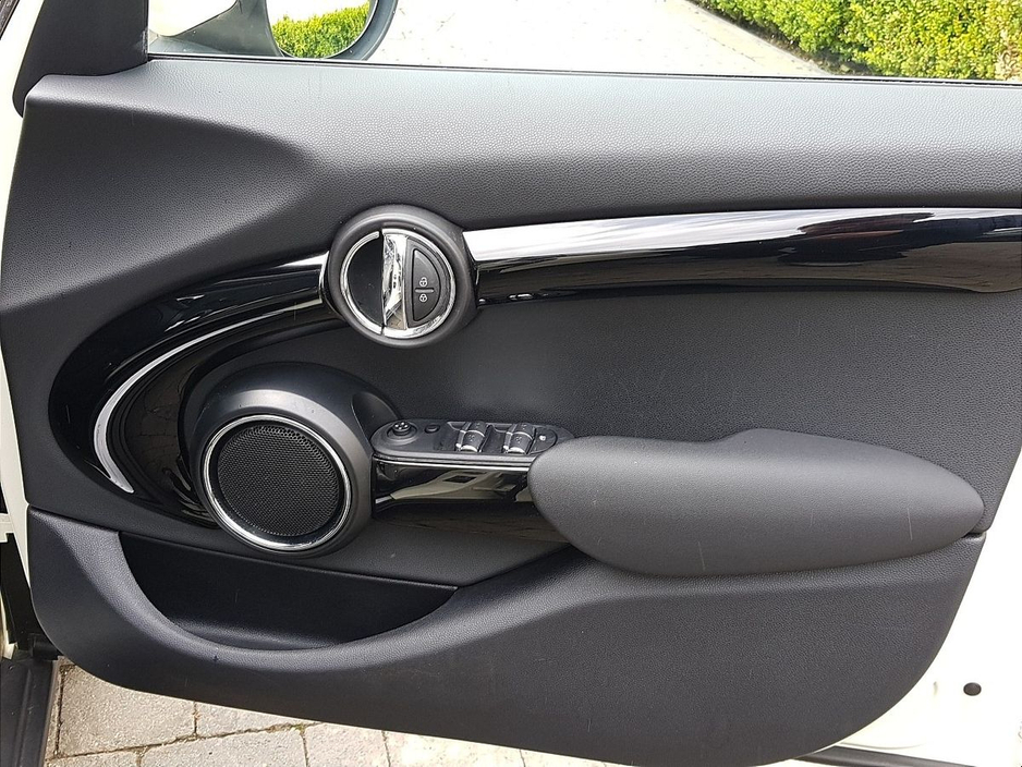 2021 MINI Hatch 1.5L Petrol For Sale Images