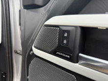 2023 Land Rover Defender 2L Petrol Plug-in Hybrid For Sale Images