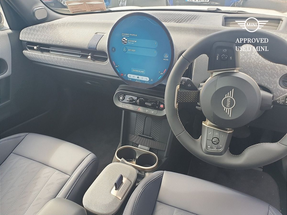 2026 MINI Hatch 1.5L Petrol For Sale Images