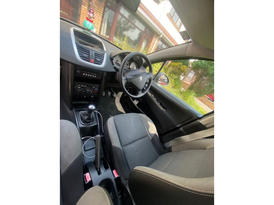 Peugeot 207 ENVY 1.4 16V 5DR 1.5 — thumbnail 8