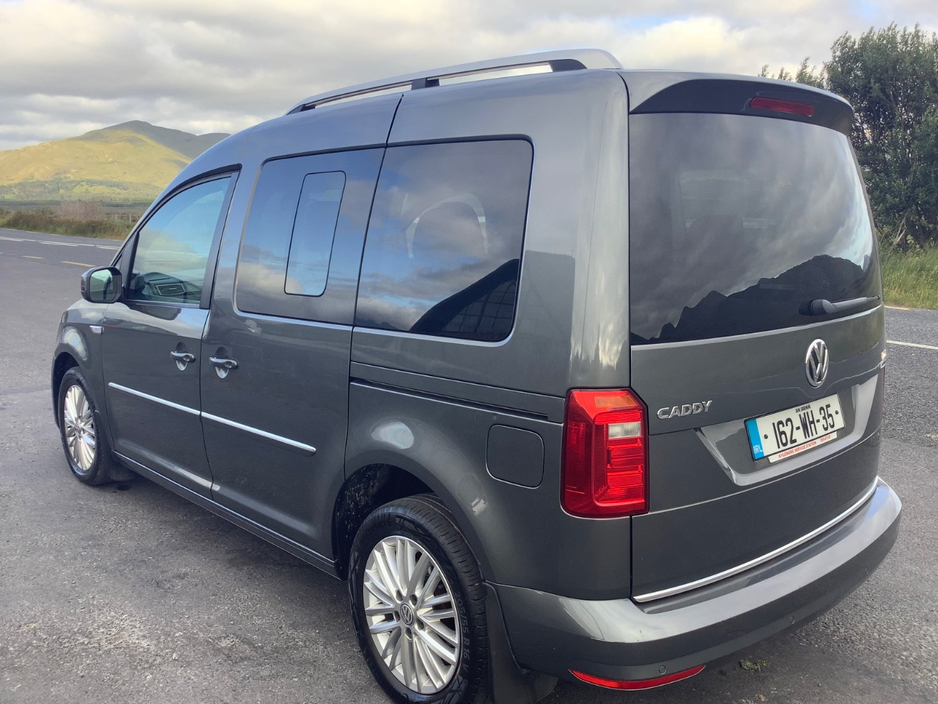 2016 Volkswagen Caddy Maxi Life 2L Diesel For Sale Images