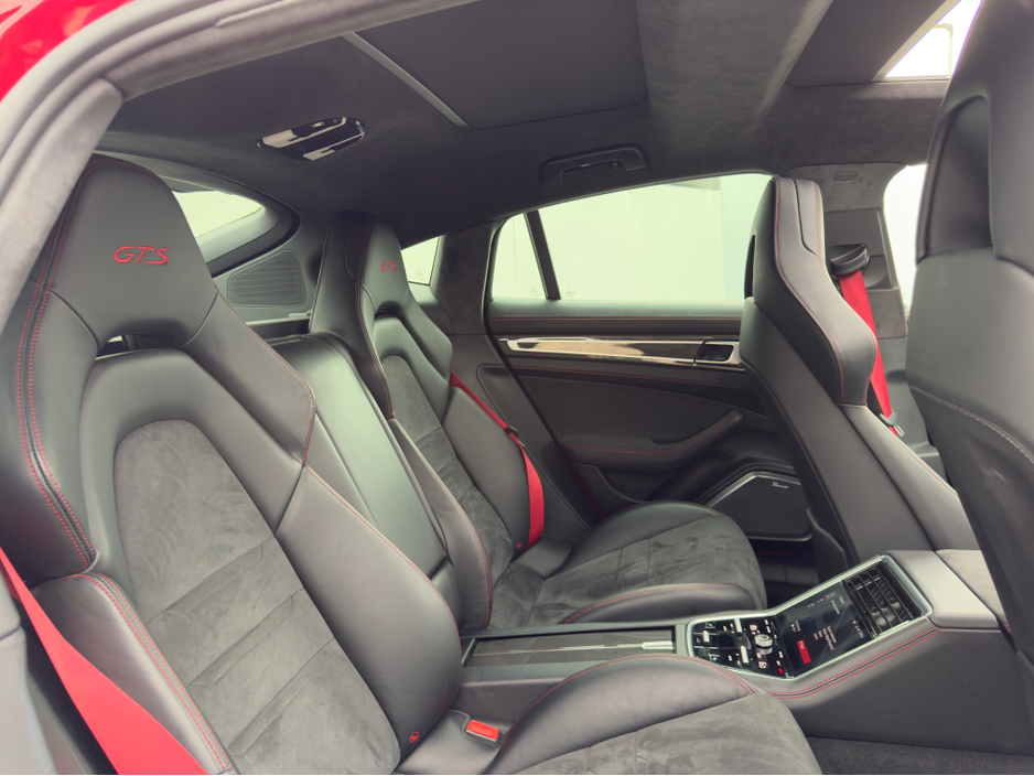 2019 Porsche Panamera 4.1L Petrol For Sale Images
