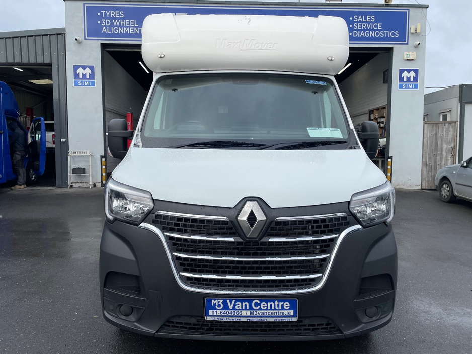 2023 Renault Master 2.3L Diesel For Sale Images