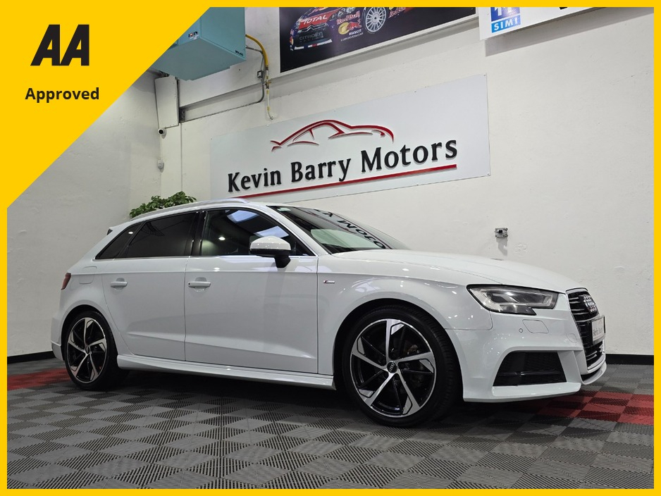 Audi A3 1.4TFSi S LINE DYNAMIC EDITION DSG AUTOMATIC **ONE OWNER / ADAPTIVE CRUISE CONTROL / APPLE CARPLAY / BLIND SPOT ASSIST / HALF LEATHER / HEATED FRONT SEATS / VIRTUAL COCKPIT / REVERSE CAMERA**