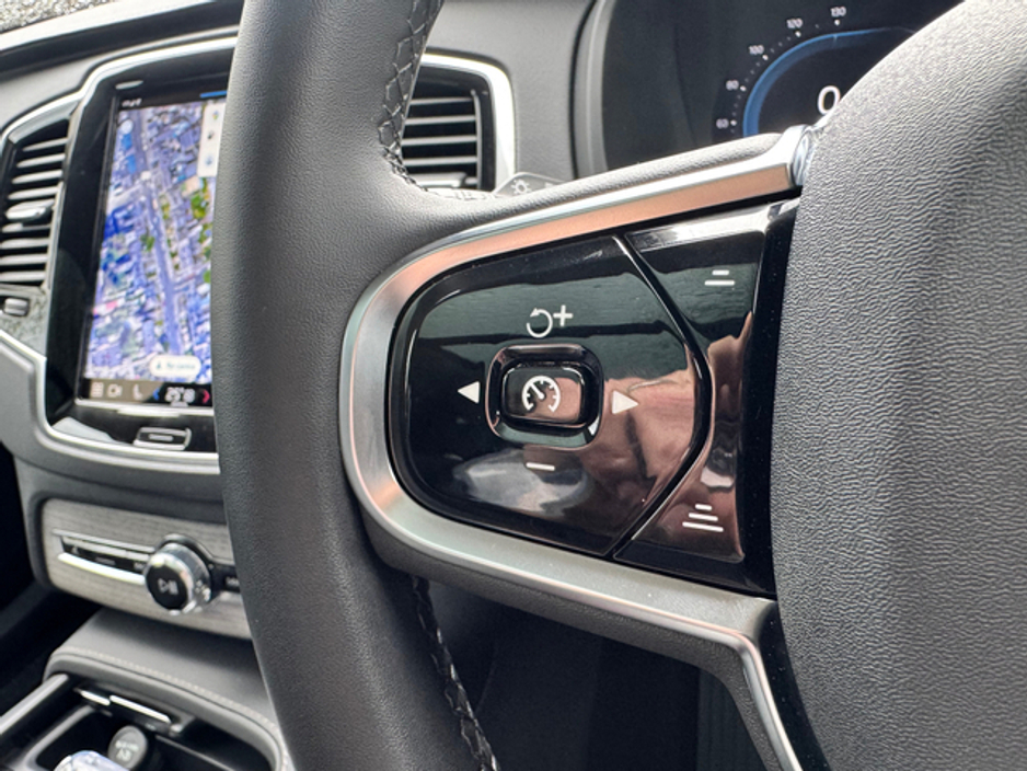 2024 Volvo XC90 2.0L Hybrid For Sale Images
