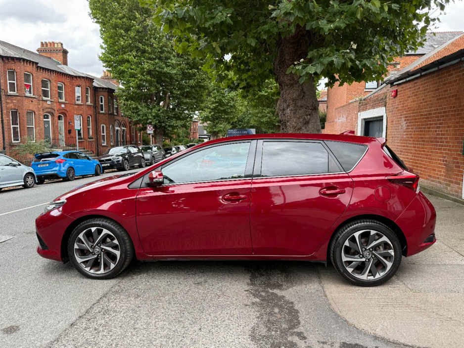 2017 Toyota Auris 1.2L Petrol For Sale Images