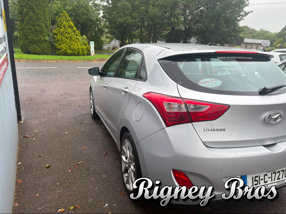 2015 Hyundai i30 1.6L Diesel For Sale Images