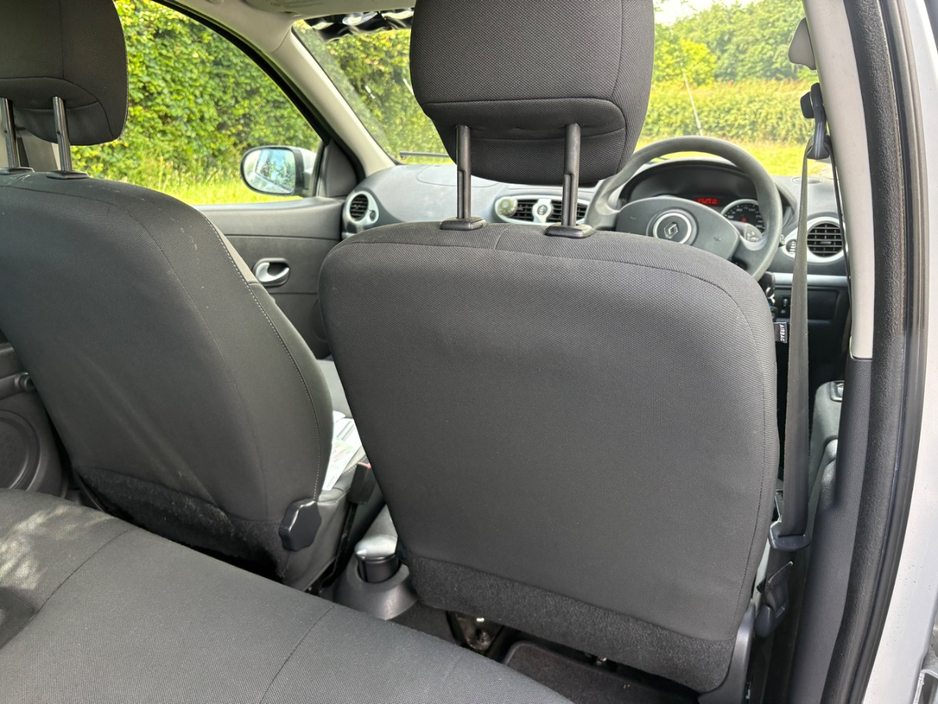 2011 Renault Clio 1.1L Petrol For Sale Images