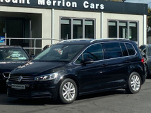 Volkswagen Touran 1.4 Auto/ Petrol/ Apple Carplay