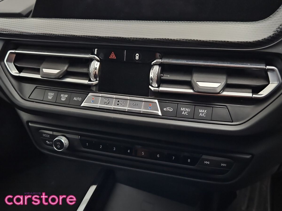 BMW 1 Series 118i Auto — thumbnail 21