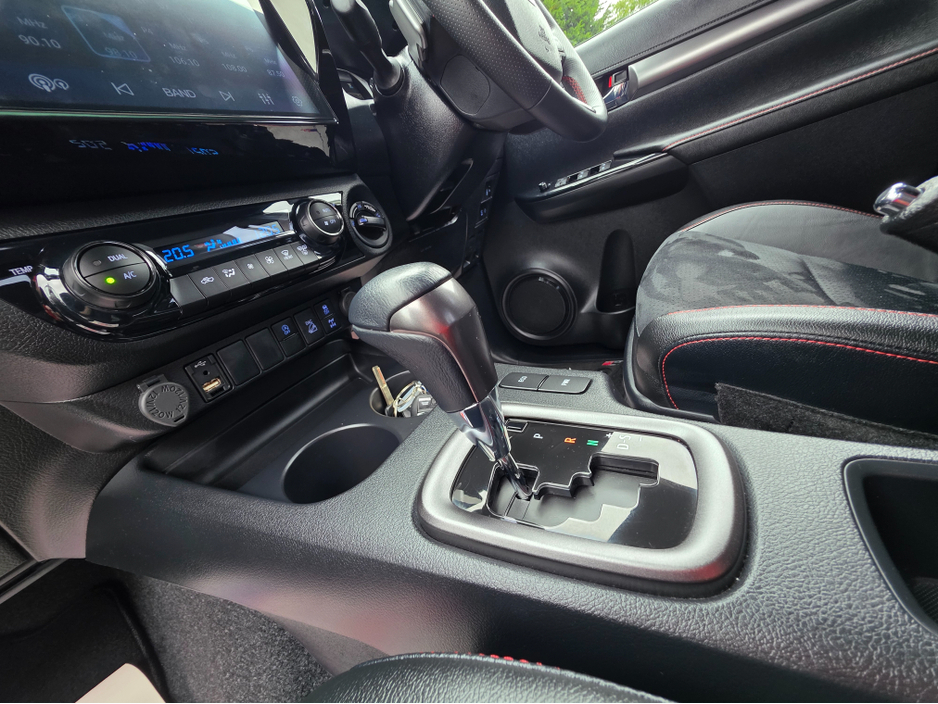2023 Toyota Hilux 2.4L Diesel For Sale Images