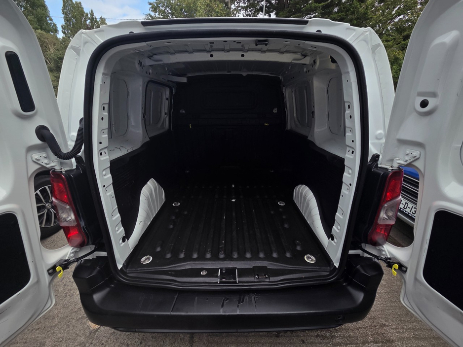 2022 Citroen Berlingo 1.5L Diesel For Sale Images