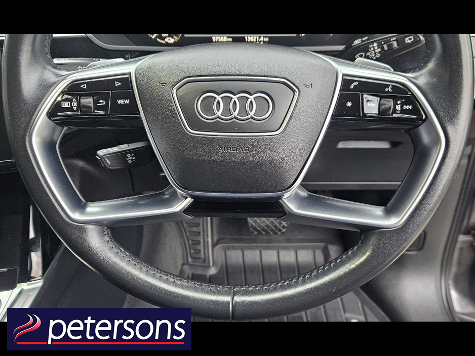 Audi e-tron QUATTRO 55 5DR AUTOMATIC — thumbnail 18