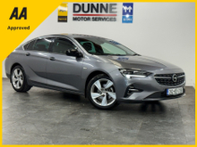 Opel Insignia **2 KEYS **MULTI FUNCTION STEERING WHEEL **HEATED STEERING WHEEL **ADAPTIVE CRUISE CONTROL **HEATED SEATS **DUAL DIGITAL CLIMATE CONTROL **DIGITAL TOUCH SCREEN RADIO **APPLE CAR PLAY / ANDROID AUTO *