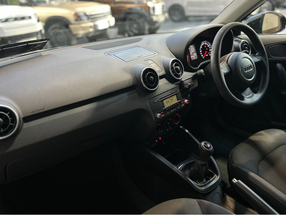 Audi A1 1.2 TFSI MANUAL 3DR — thumbnail 9