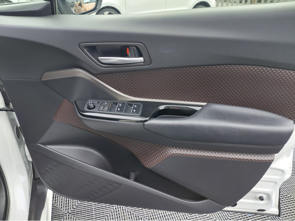 2017 Toyota C-HR 1.8L Petrol Hybrid For Sale Images