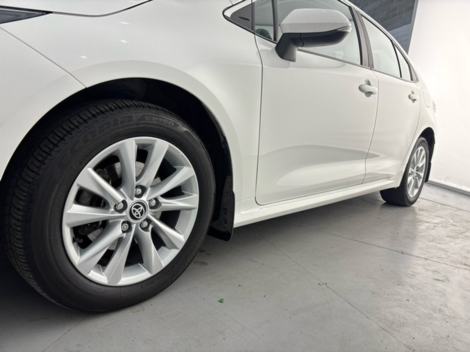 Toyota Corolla SALOON LUNA — thumbnail 11