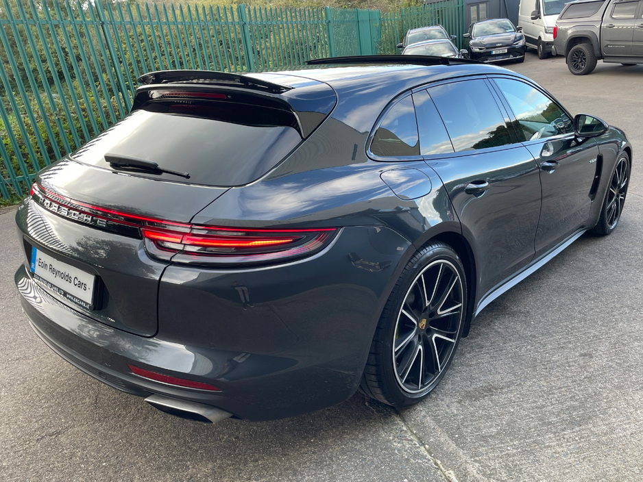 2018 Porsche Panamera 2.9L Petrol Plug-in Hybrid For Sale Images