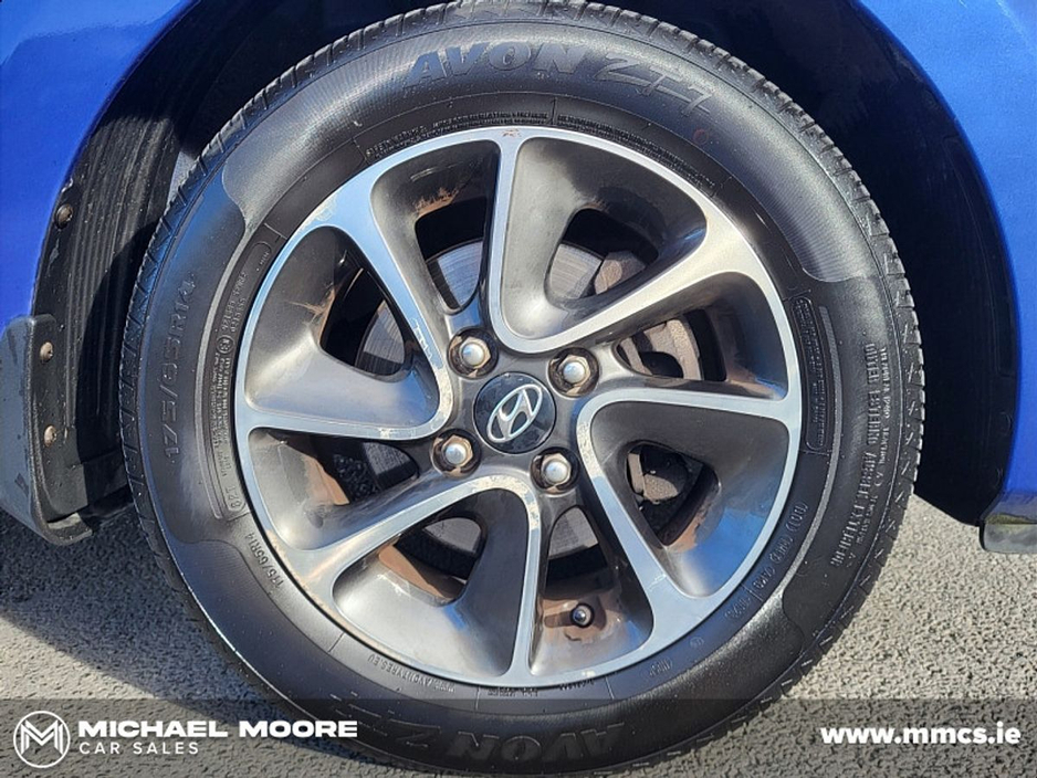 Hyundai i10 1.0 Petrol Deluxe 5DR — thumbnail 9