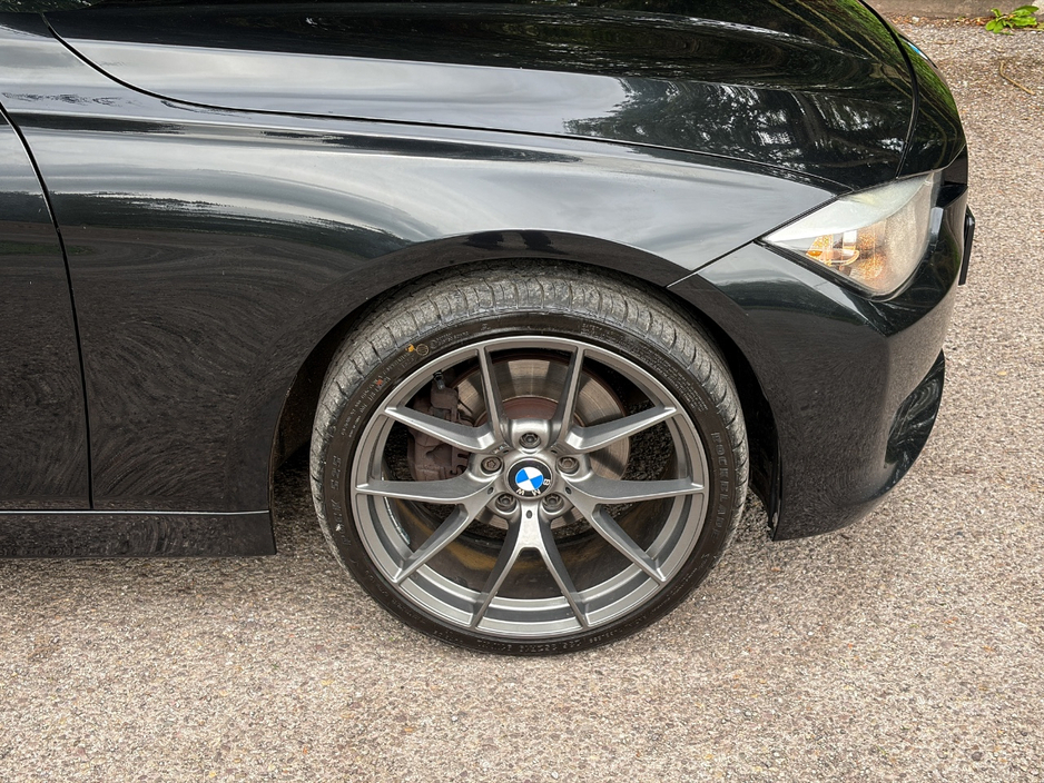 2014 BMW 3 Series 2L Diesel For Sale Images